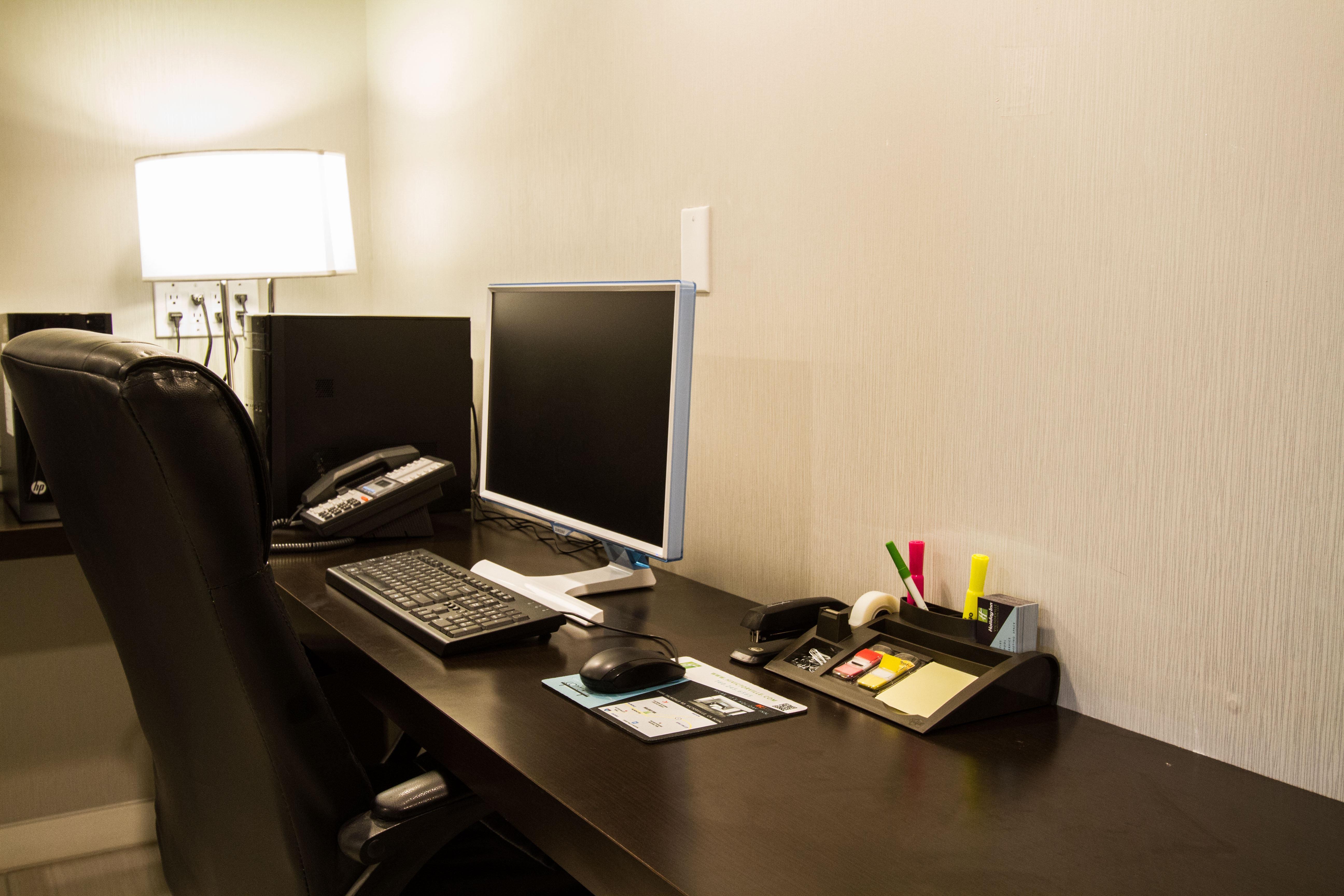 Holiday Inn Victorville By Ihg Exterior photo
